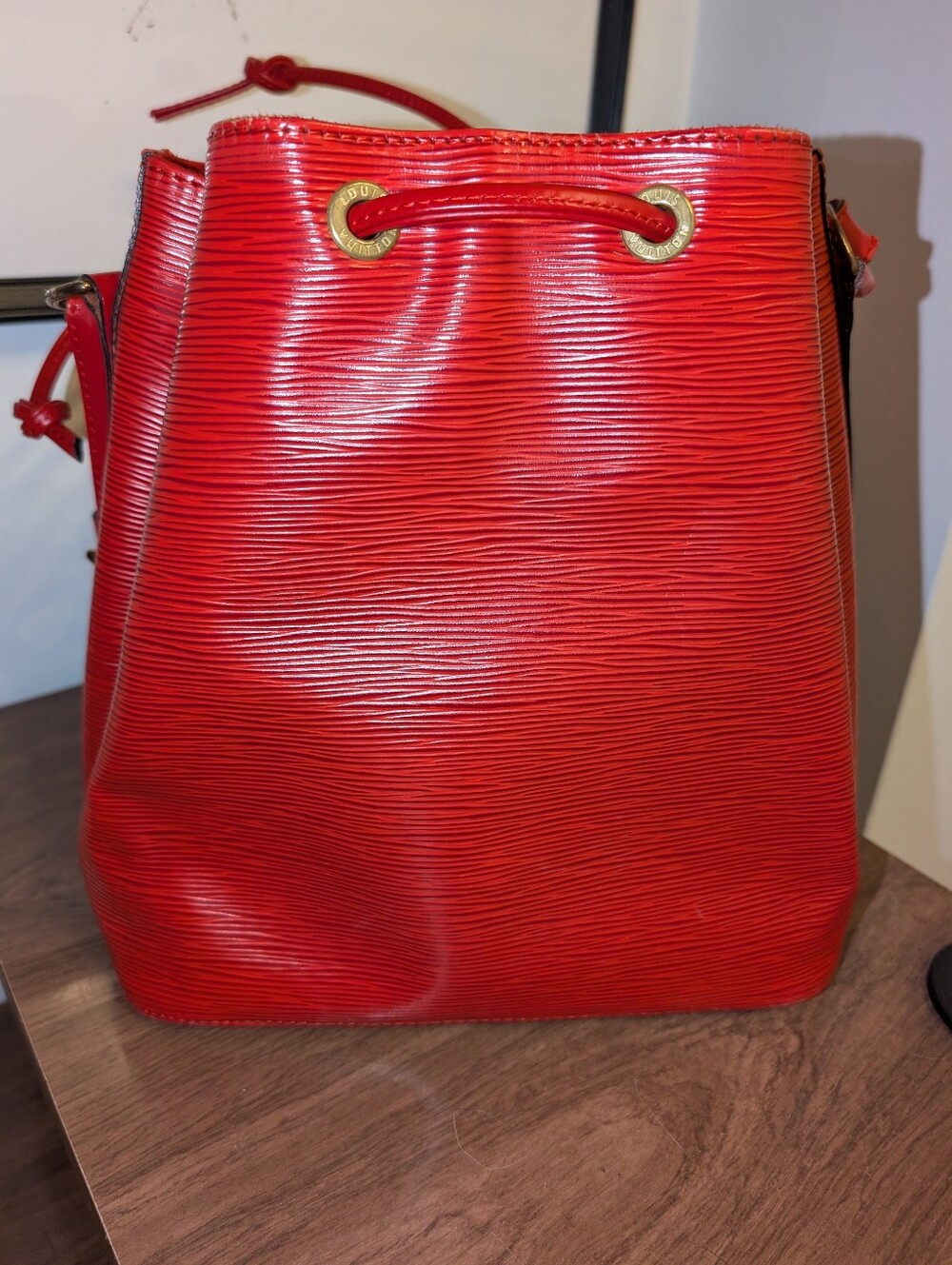 Louis Vuitton Noe Tie Bucket Bag - Picture 2 of 11